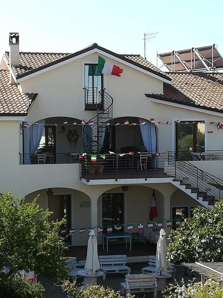 Casa Di Livia Apartment ซานต์อันนาอาเรซี ภายนอก รูปภาพ